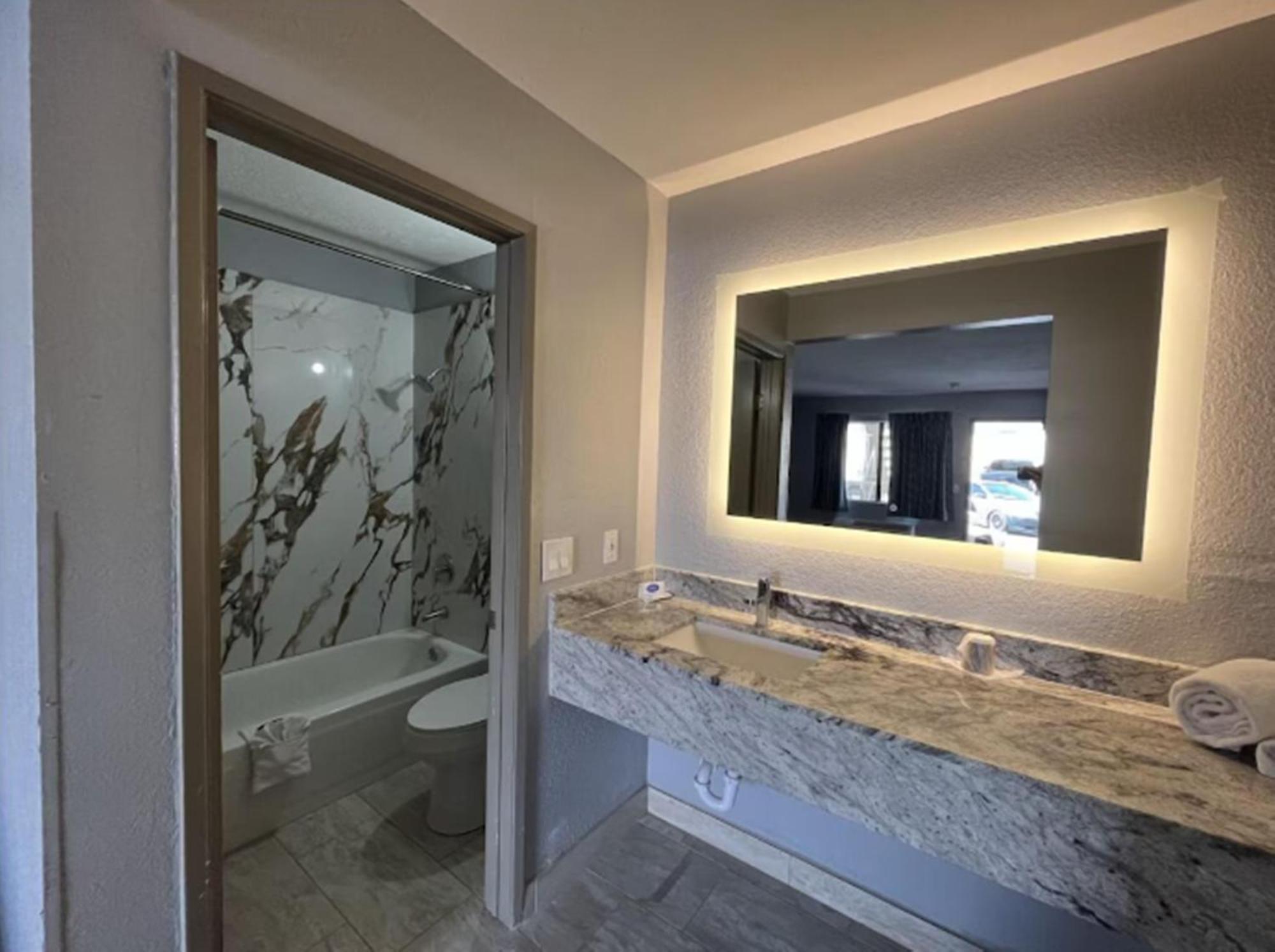 Days Inn By Wyndham El Paso Airport East Ngoại thất bức ảnh